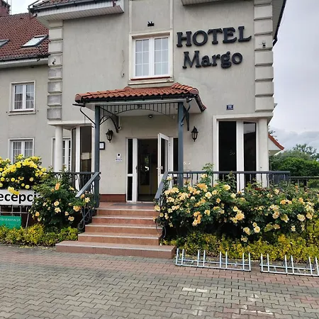 Margo Hotel *