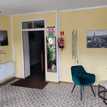 Margo Hotel *