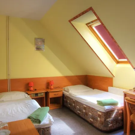 Hotel Margo *