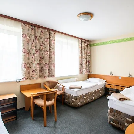 Margo Hotel *